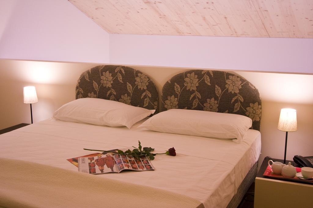 Marco Polo Hotel Vittorio Veneto Luaran gambar